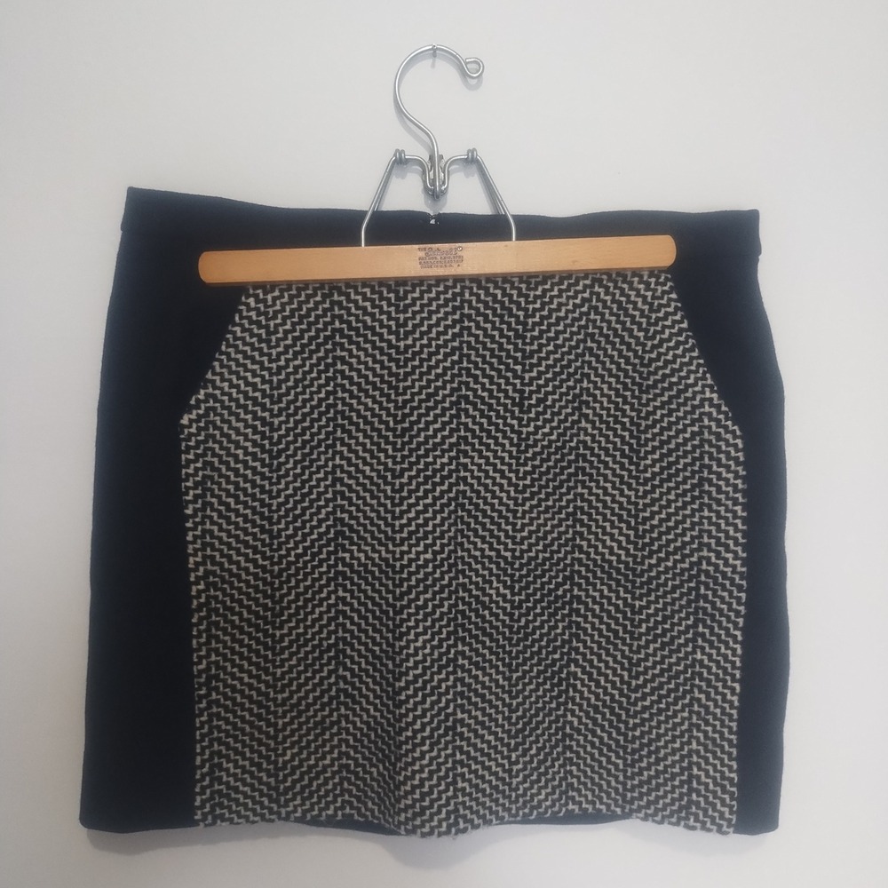 J.Crew Wool Mini Skirt Womens 12 Black Herringbone Pockets Dark Academia